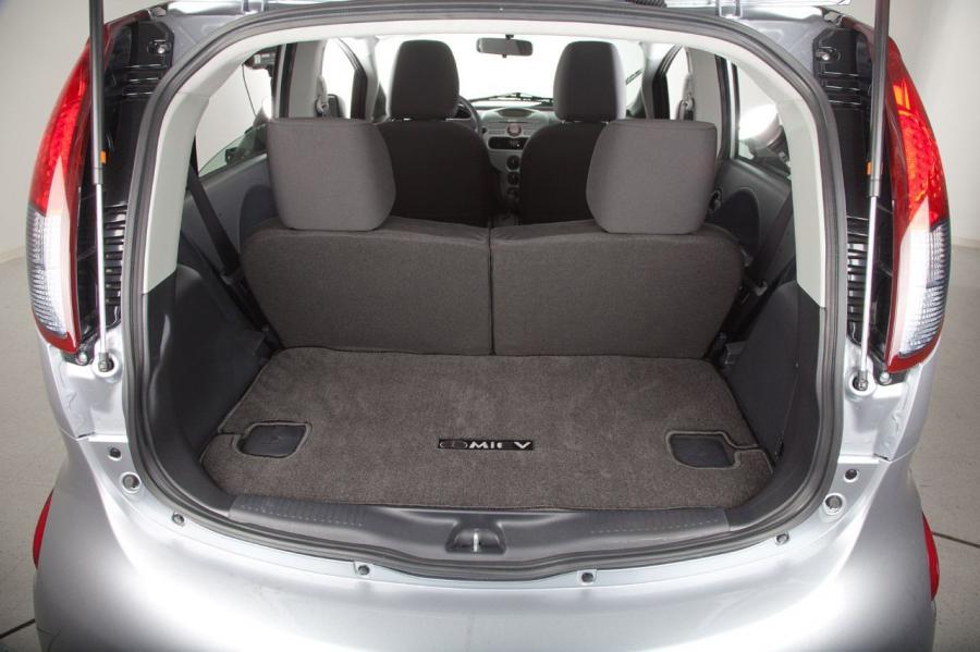  Mitsubishi i-MiEV 2012 года  (US) (фото 234 из 234)